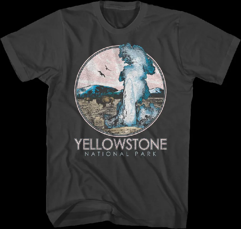 Geyser Yellowstone National Park T-Shirt